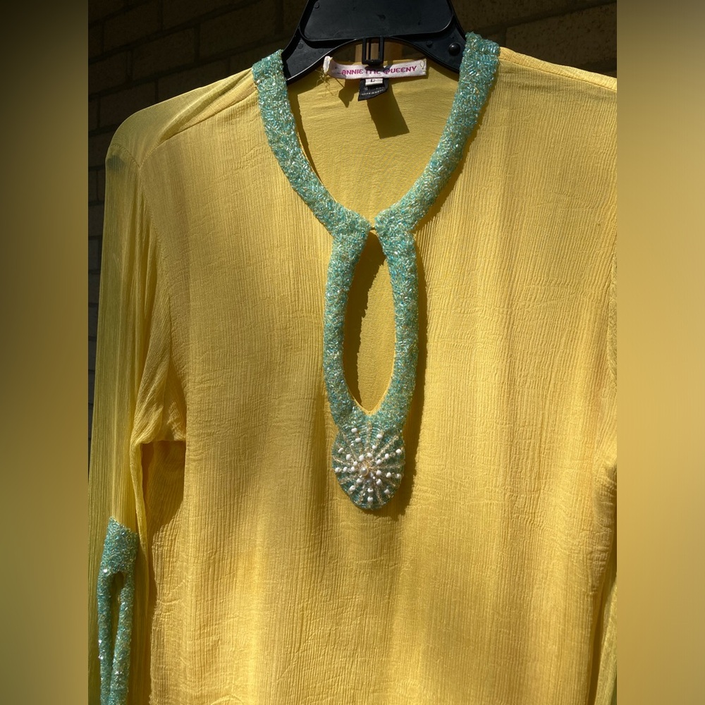 Jeannie Mcqueeny 100% Silk Yellow Blouse Blue Beaded Sunburst & Sleeve Detail - Picture 10 of 17